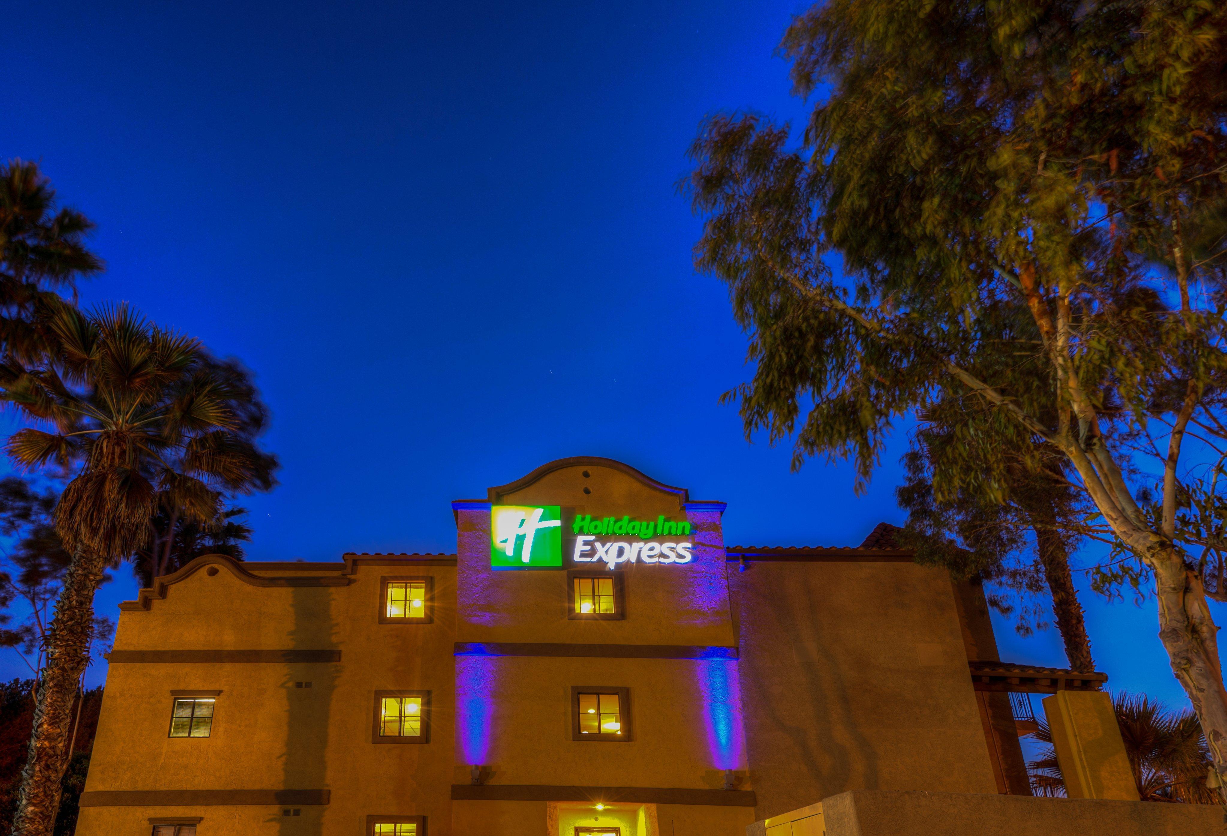 Holiday Inn Express San Diego - Rancho Bernardo, An Ihg Hotel מראה חיצוני תמונה