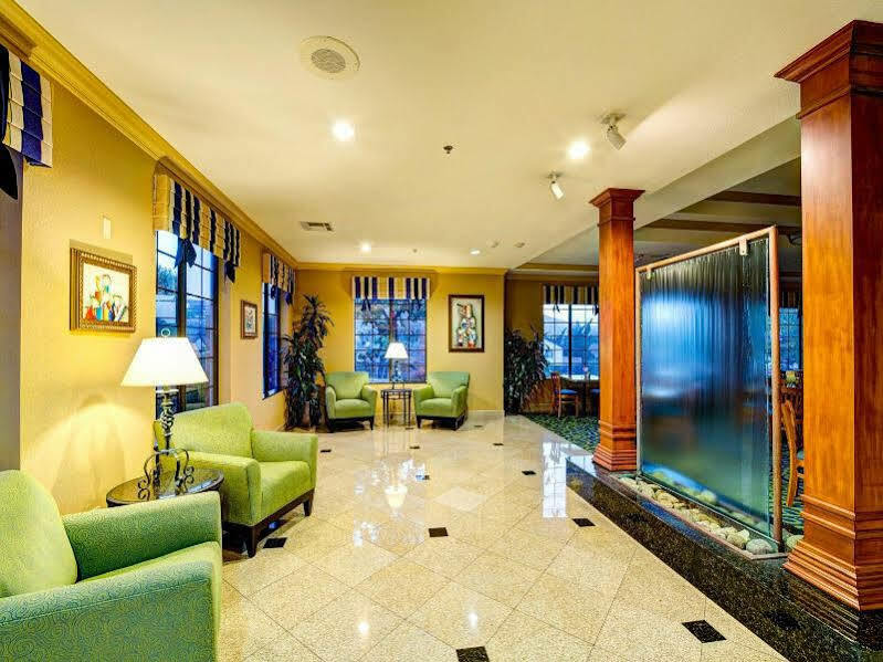 Holiday Inn Express San Diego - Rancho Bernardo, An Ihg Hotel מראה חיצוני תמונה